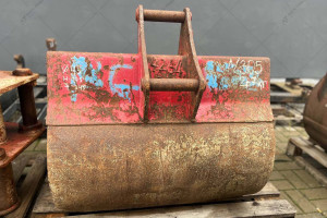 Ківш для екскаватора 87 см (305)