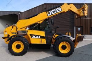 Телескопический погрузчик JCB 535-125 2012 г. 5249 м/ч.