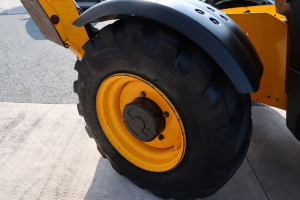 Телескопический погрузчик JCB 535-125 2012 г. 5249 м/ч.