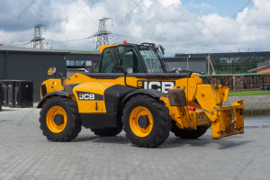 Телескопический погрузчик JCB 535-125 2012 г.  63 кВт. 5250 м/ч. № 5401 5249 м/ч.
