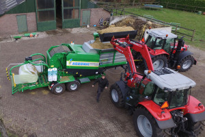 Комбінований преспідбирач з обмотувачем Agronic Multibaler 1220