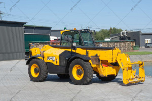 Телескопический погрузчик JCB 535-125 2018 г.  4054 м/ч.