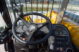 Телескопический погрузчик JCB 533-105 2017 г. 4715 м/ч. № 5484