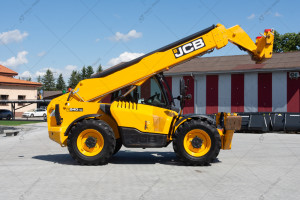 Телескопический погрузчик JCB 540-140 2021 г. 55 кВт * 4076 м/ч. № 5423