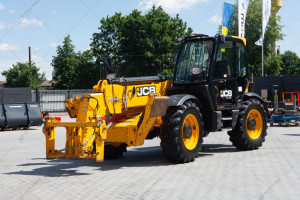 Телескопический погрузчик JCB 540-140 2021 г. 55 кВт * 4076 м/ч. № 5423