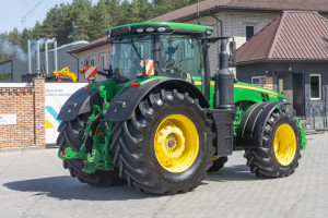 Трактор JOHN DEERE 8370R 2017 г. 370 л.с. 5137 м/ч., №5186