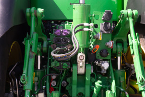Трактор JOHN DEERE 8370R 2017 г. 370 л.с. 5137 м/ч., №5186