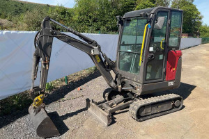 Міні екскаватор Volvo EC18D 2018 р. 1820 м/г.