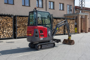 Мини экскаватор Volvo EC18D 2018 г. 1822 м/ч. №5317
