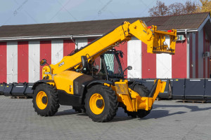 Телескопический погрузчик JCB 533-105 2017 г. 55 кВт * 4542 м/ч. № 5565 В