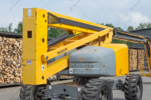 Самоходный ножничный подъемник Haulotte HA260PX 2009 г. №5333