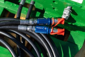 Навеска фронтальная трехточечная А.ТОМ 4500 на John Deere 8 серии
