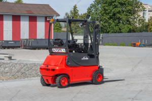 Вилковий навантажувач Linde E20P-02 2006 р. 9403,4 м/г., № 2524