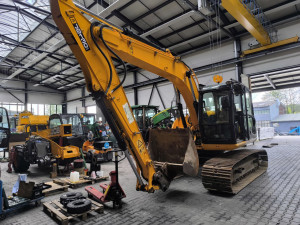 Гусеничный экскаватор JCB JS130 LC 2014 г. 81 кВт. 5201 м/ч. №5451