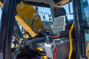 Гусеничный экскаватор JCB 220X LC 2020 г. 129 кВт. 4414,3 м/ч., №4279 L