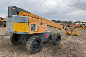 Коленчатый подъемник Haulotte HT23RTJ 2014 г. 3917 м/ч.