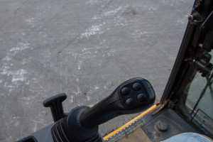 Гусеничный экскаватор JCB JS220X  2018 г. 129 кВт. 10233 м/ч., №5124