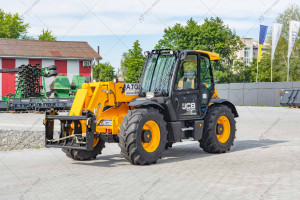 Телескопический погрузчик JCB 541-70 2017 г. 108 кВт. 3811 м/ч., №4270