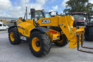 Телескопический погрузчик JCB 560-80 2021 г. 112 кВт 1360,3 м/ч. № 5554 B