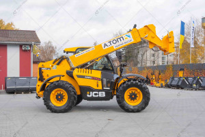 Телескопический погрузчик JCB 560-80 2021 г. 112 кВт * Дж 1360,3 м/ч. № 5554 B