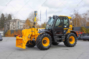 Телескопический погрузчик JCB 560-80 2021 г. 112 кВт * Дж 1360,3 м/ч. № 5554 B