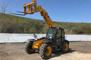 Телескопический погрузчик JCB 535-95 2015 г. 4606 м/ч.