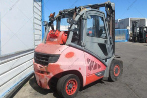 Вилковий навантажувач Linde H40T-02 2013 р. 10549 м/год.