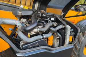 Телескопический погрузчик JCB 533-105 2017 г. 3800 м/ч. 