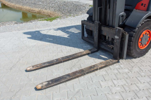 Газовый вилочный погрузчик Linde H45T-02 2014 г. 55 кВт, 3334,8 м/ч., №4204 
