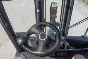 Газовый вилочный погрузчик Linde H45T-02 2014 г. 55 кВт, 3334,8 м/ч., №4204 