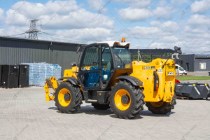 Телескопический погрузчик JCB 533-105 2016 г. 55 кВт * 4336 м/ч. №6653 B