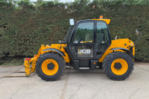 Телескопический погрузчик JCB 531-70 2017 г. 55 кВт 6030 м/ч.