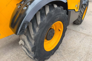 Телескопический погрузчик JCB 531-70 2017 г. 55 кВт 6030 м/ч.