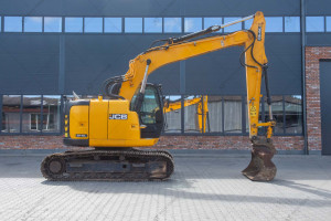 Гусеничный экскаватор JCB JZ140LCT4i 2017 г. 81 кВт. 4807 м/ч., №4438