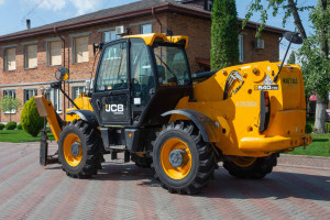 Телескопический погрузчик JCB 540-170 2017 г. 55 кВт. 3863 м/ч., №4384