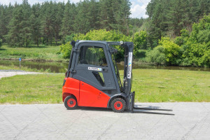 Вилочный погрузчик Linde H16T-01  2013 г. 19178 м/ч., № 3521