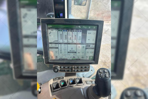 Трактор John Deere 8400R 2020 г. 4413 м/год. № 5573 Трактор John Deere 8400R 2020 г. 4413 м/год. № 5573