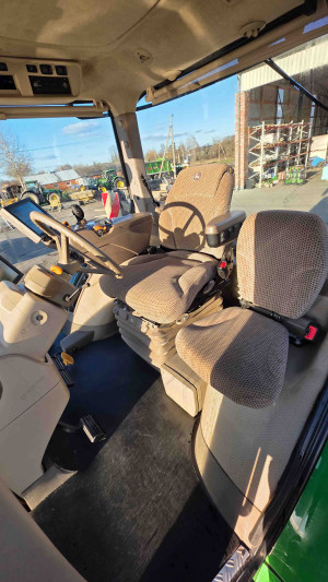 Трактор John Deere 8400R 2020 г. 4413 м/год. № 5573