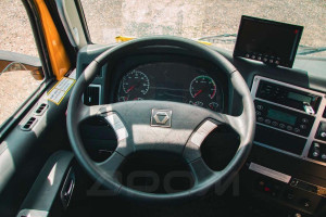 XCMG XCT25L5_SR (all-wheel drive 6x6)