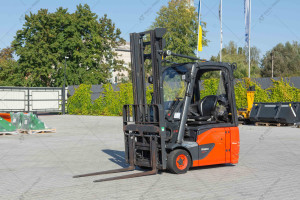 Вилковий навантажувач Linde E16-02 2016 р. 1437 м/г., № 5522