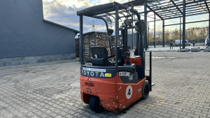 Вилочный погрузчик Toyota 7FBEST15  2011 г. № 3012