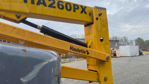 Колінчастий підіймач Haulotte HA260PX 2010 р. 3717 м/год. №5461