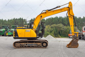 Гусеничный экскаватор JCB JS131LC 2017 г. 55 кВт. 7771 м/ч. №4790