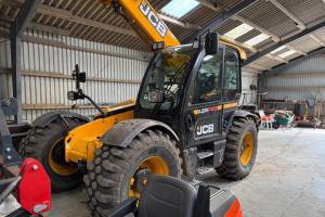 Телескопический погрузчик JCB 542-70 AGRIPRO 2023 г. 450 м/ч.