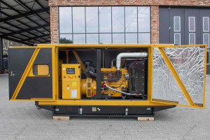 Дизельный генератор CAT DE165E0 132/120 кВт
