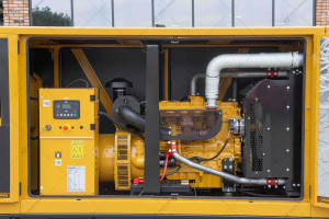 Дизельный генератор CAT DE165E0 132/120 кВт