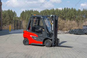 Вилочный погрузчик Linde H25T-01 2020 г. 39,6 кВт., 5026 м/ч. №6084