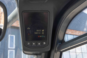 Вилочный погрузчик Linde H25T-01 2020 г. 39,6 кВт., 5026 м/ч. №6084