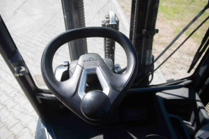 Вилочный погрузчик Linde H25T-01 2020 г. 39,6 кВт., 5026 м/ч. №6084