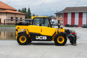 JCB 525-60 2024 y. 54,5kW.,558 m/h. №5349